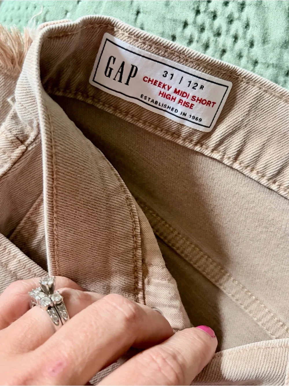 GAP Cheeky Midi Short High Rise Tan Denim Shorts Size 31 / 12R